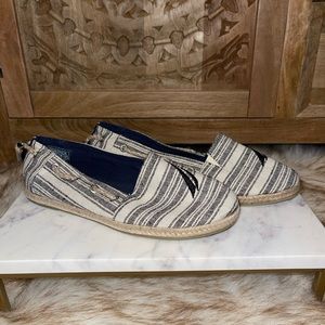 NWOT Nautica Espadrilles Slip Ons
